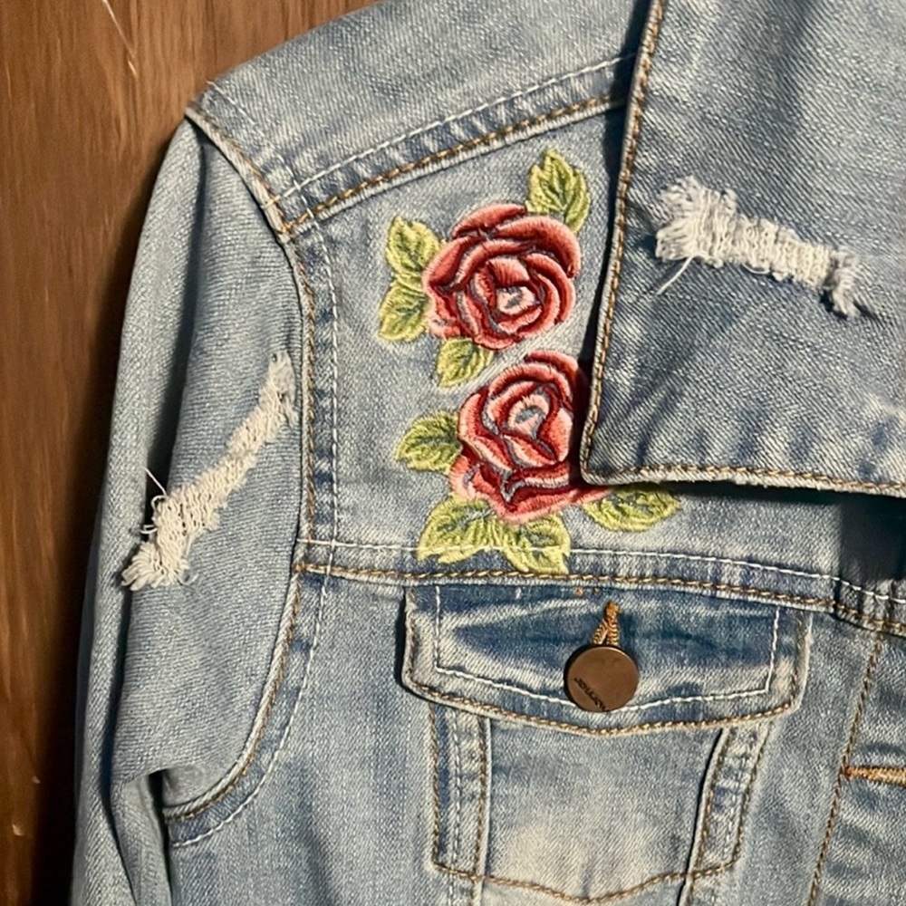 Jou Jou Blue Embroidered Cropped Jean Jacket - Picture 7 of 10